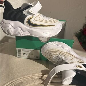 Nike Kids Sneakers - Black, White, Gold giannis immortality